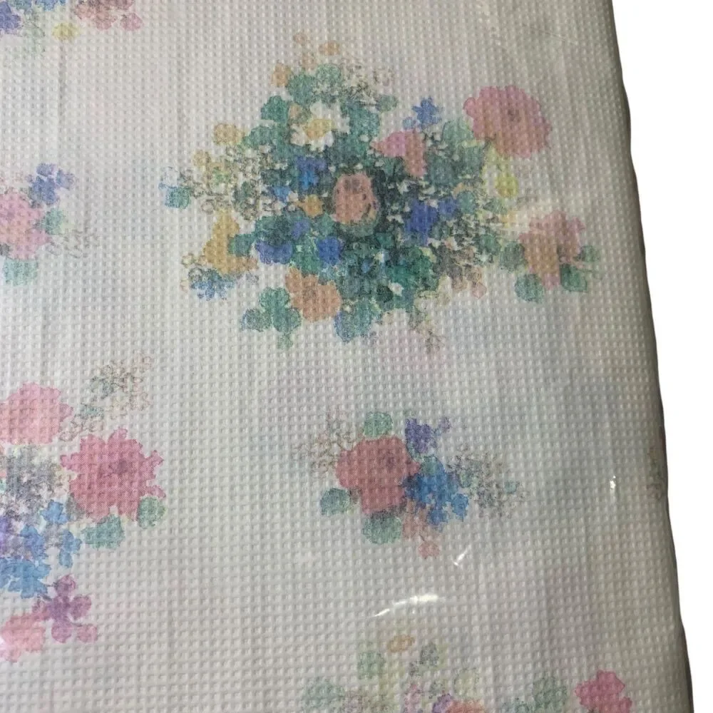 Vintage Contempo Paper Floral Bouquet  Tablecloth Cottagecore Grandmacore NOS